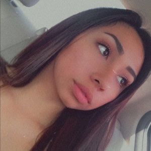 Meet your Posher, Paulina